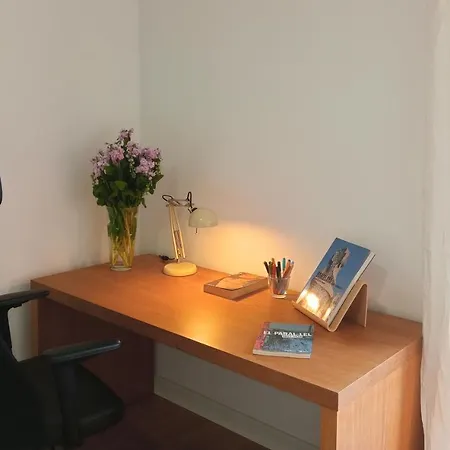 Comfortable Apartment. Very And Quiet. Barcelona