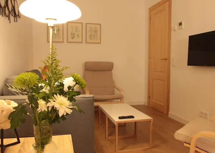 Comfortable Apartment. Very And Quiet. شقة برشلونة